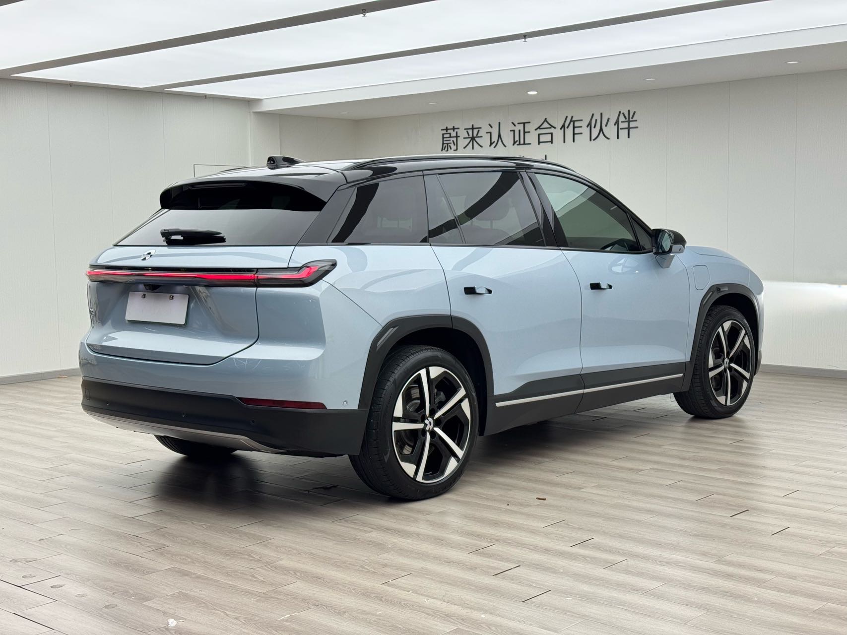 NIO Unknown - View 8