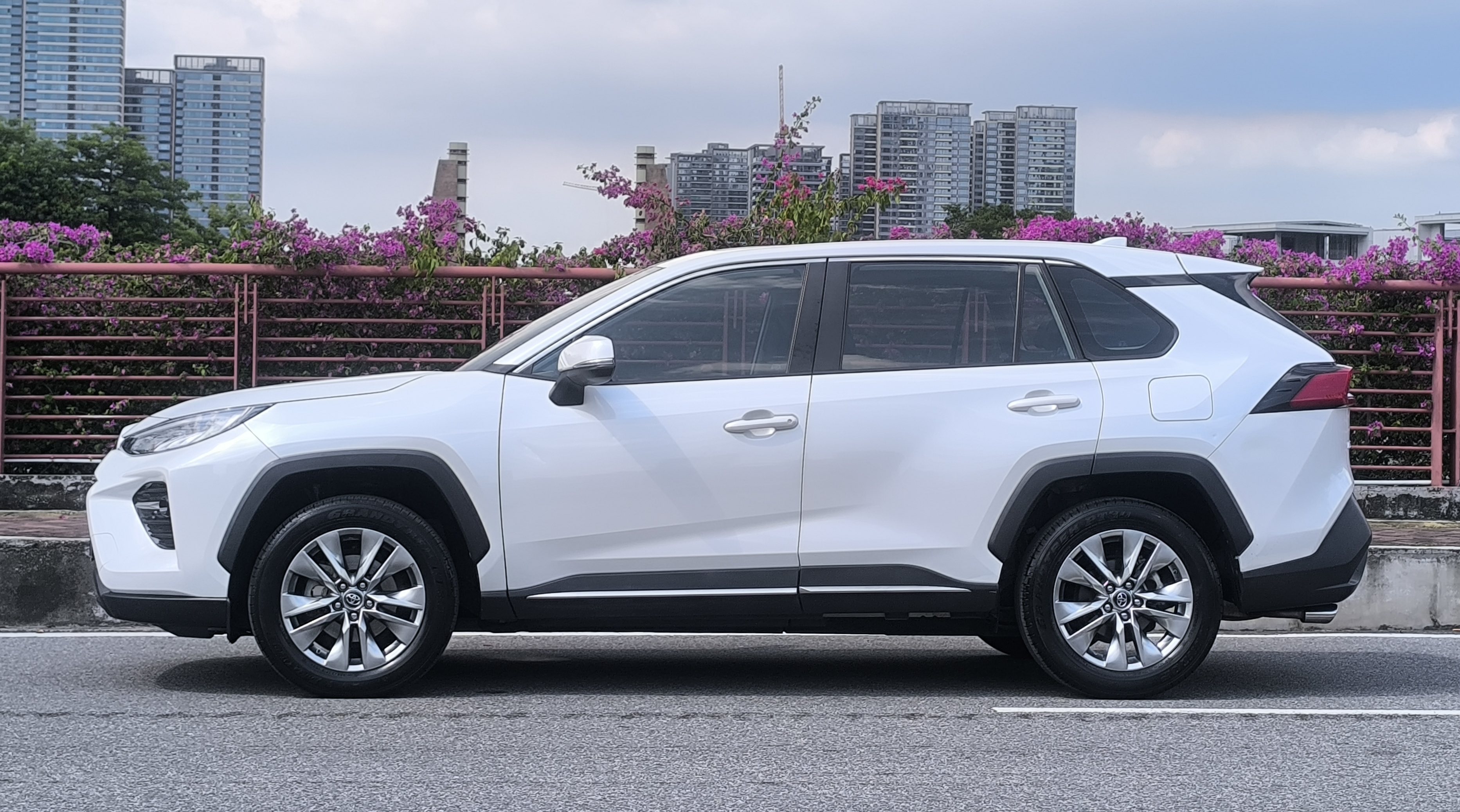 Toyota Unknown - View 3