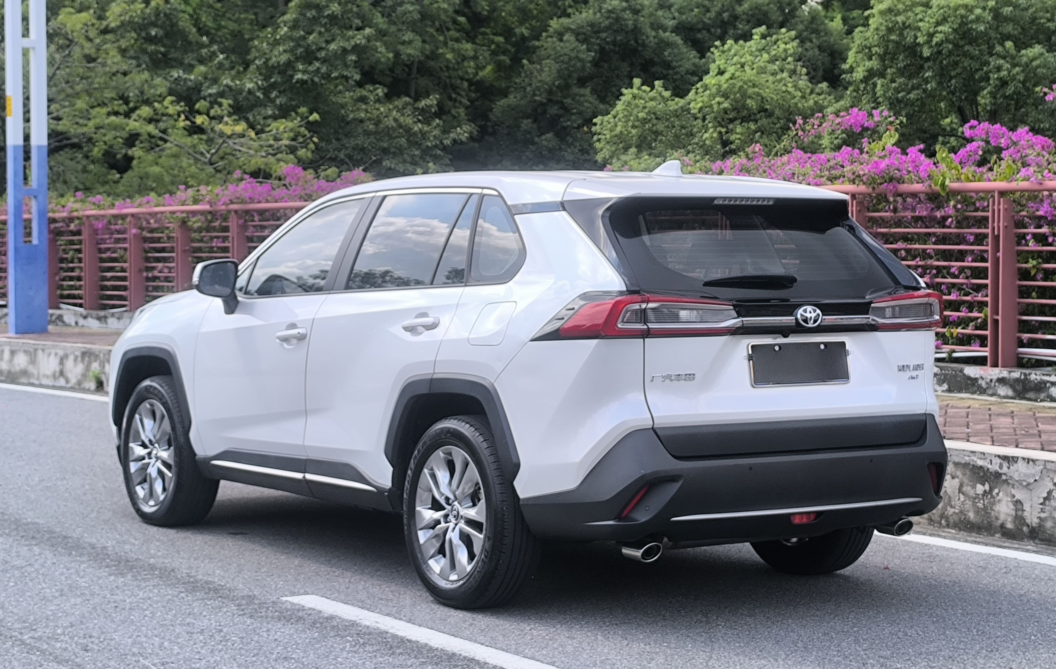 Toyota Unknown - View 4