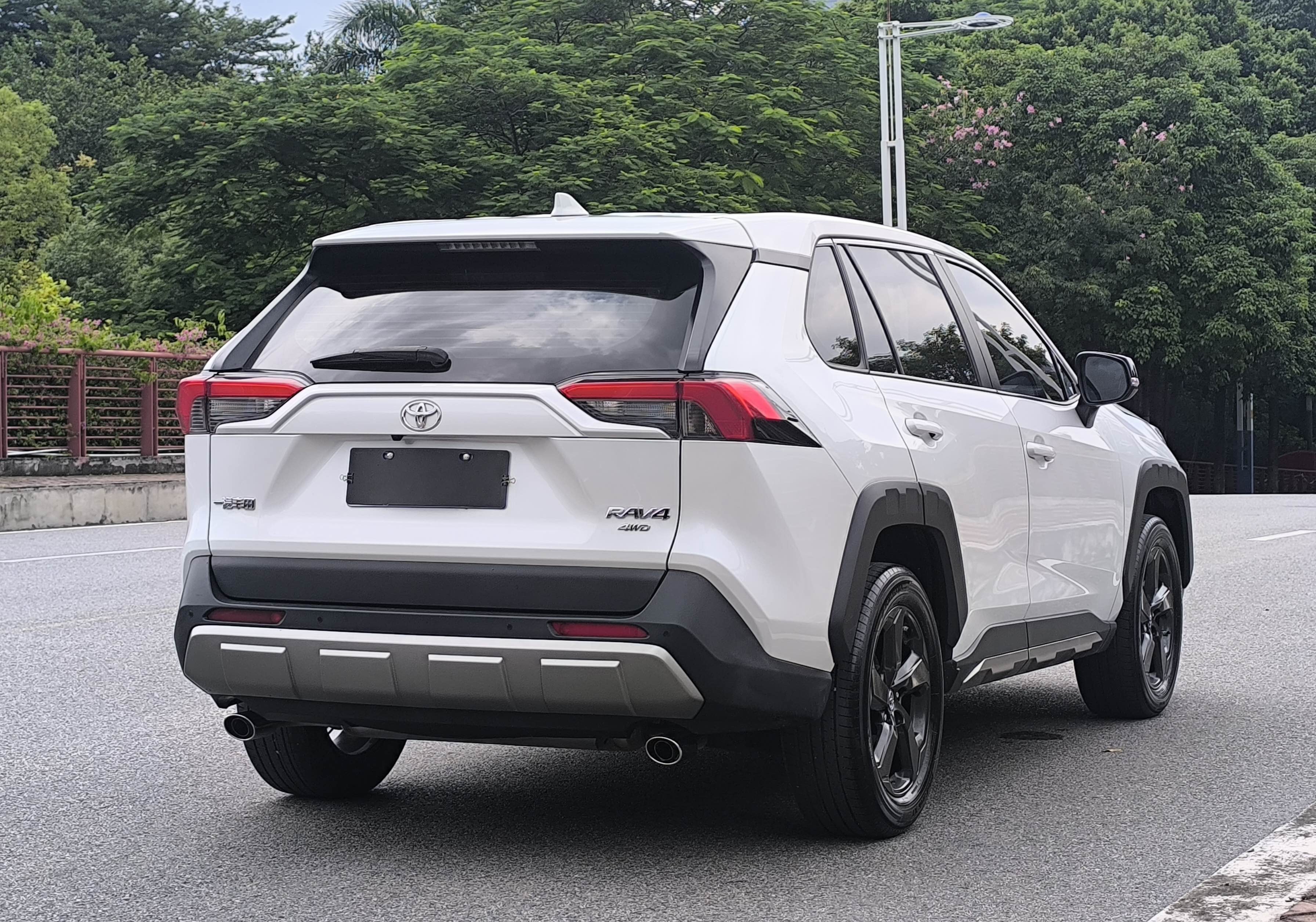 Toyota Unknown - View 5