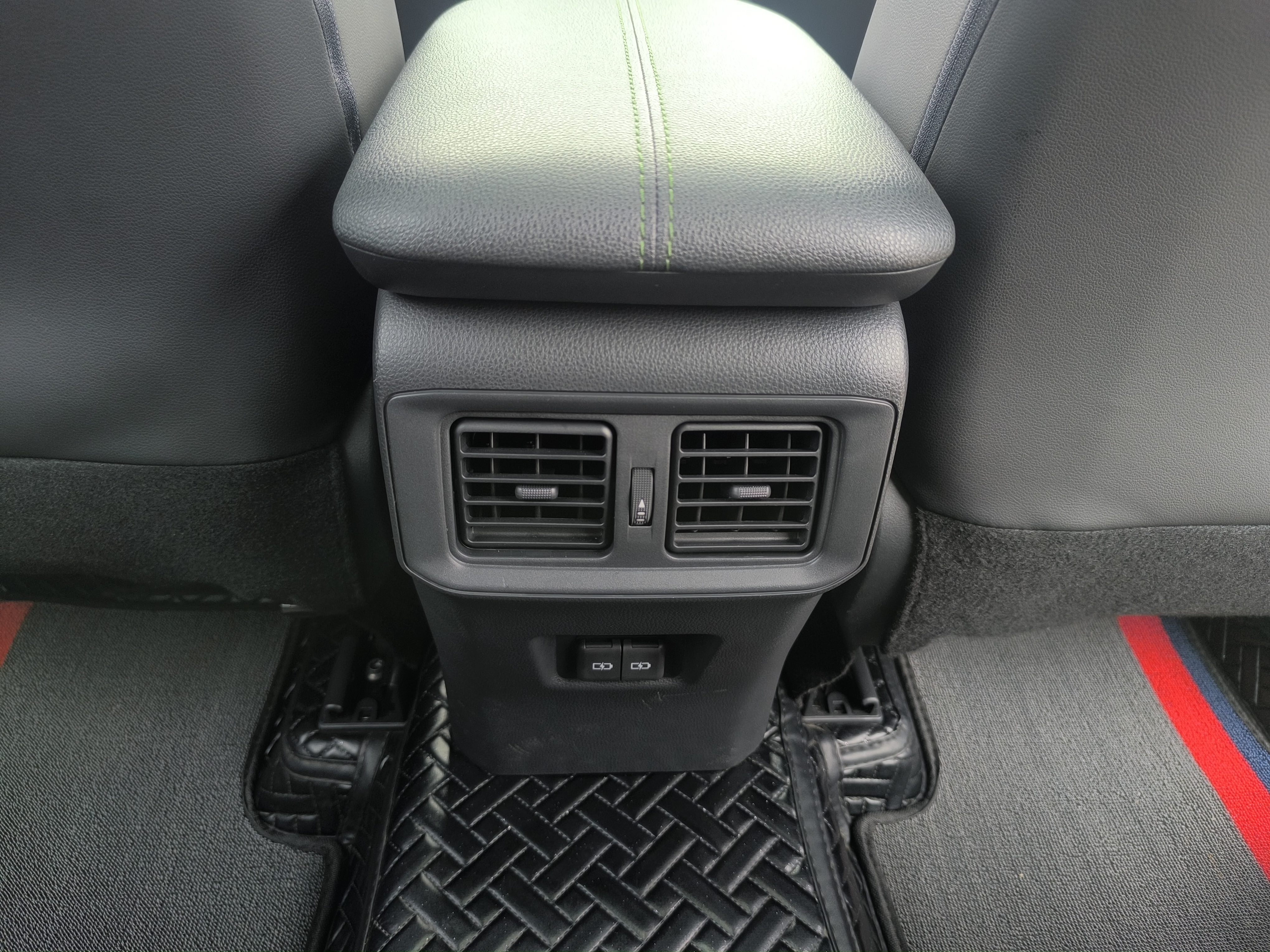 Toyota Unknown - View 11
