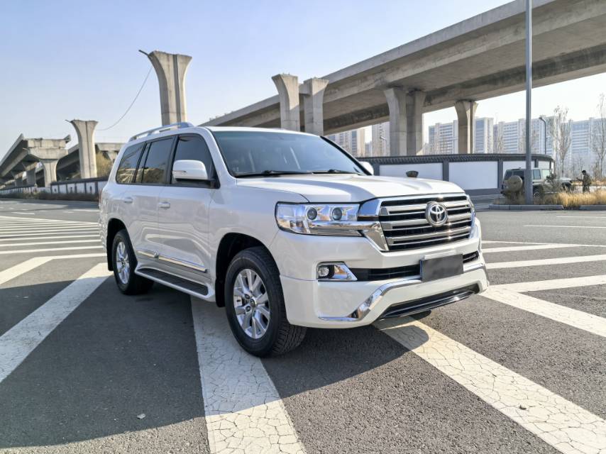 Toyota Unknown - View 3