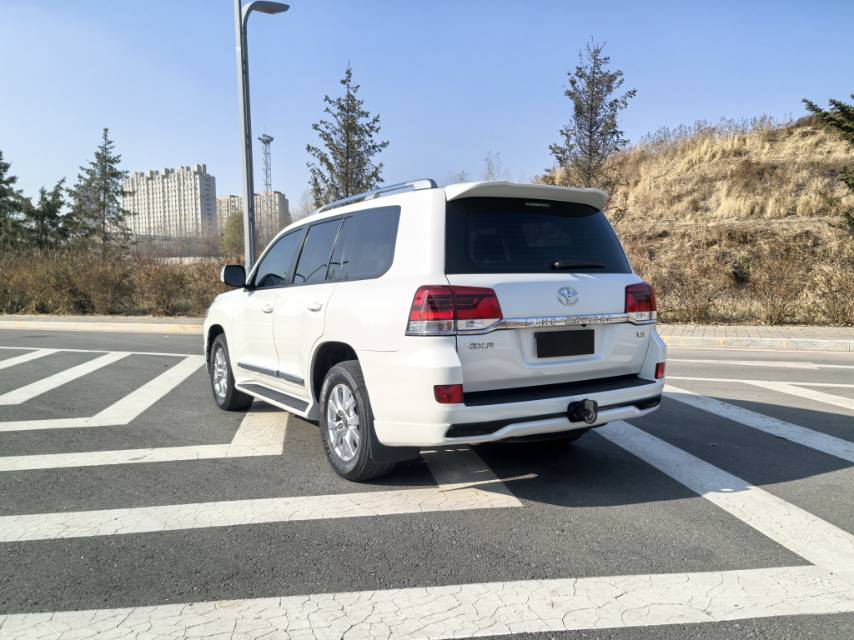 Toyota Unknown - View 4