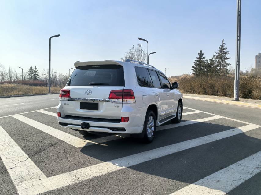 Toyota Unknown - View 6