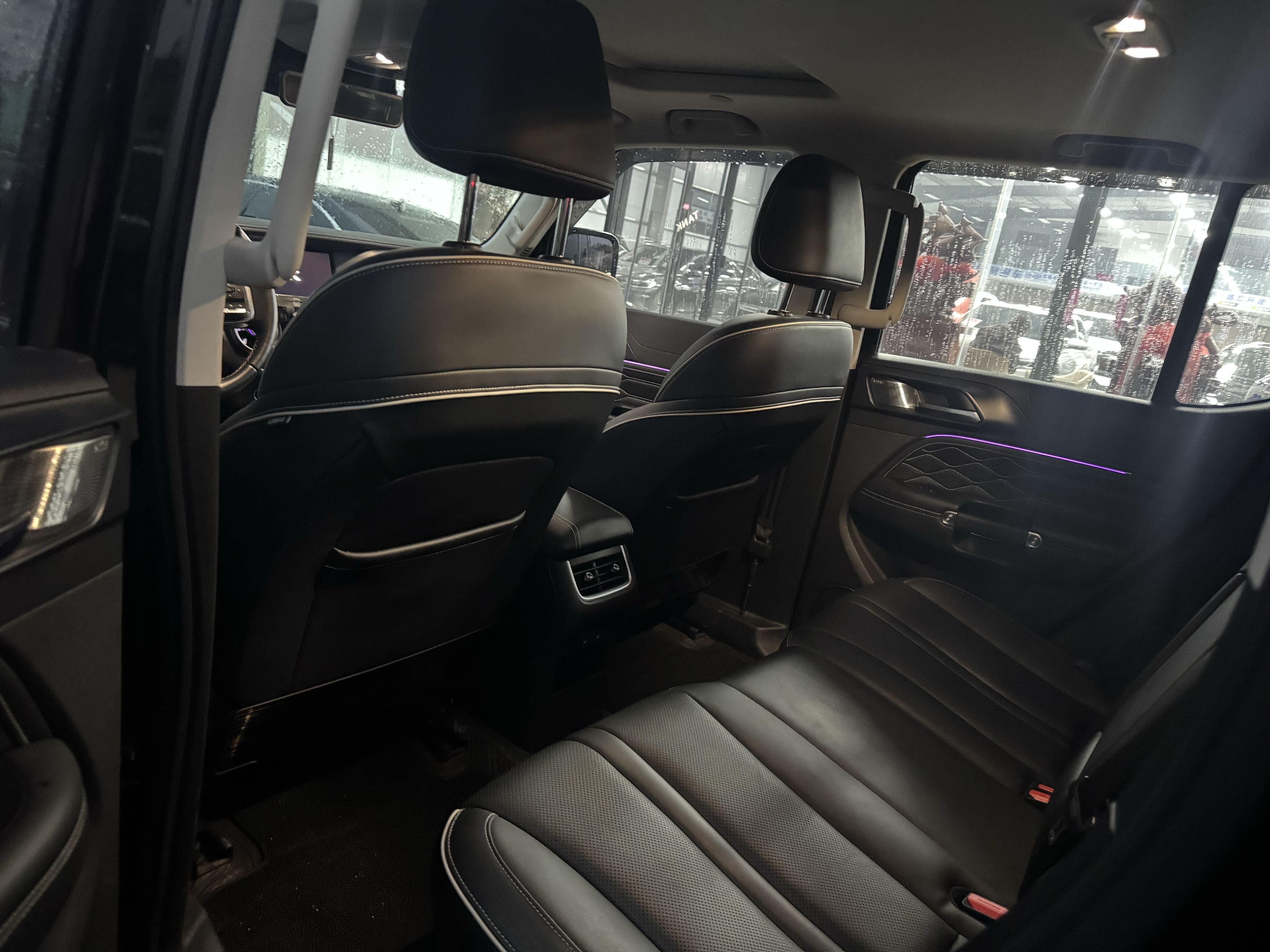 Tank 300 2023 2.0T AT Urban SUV Used Car - View 7