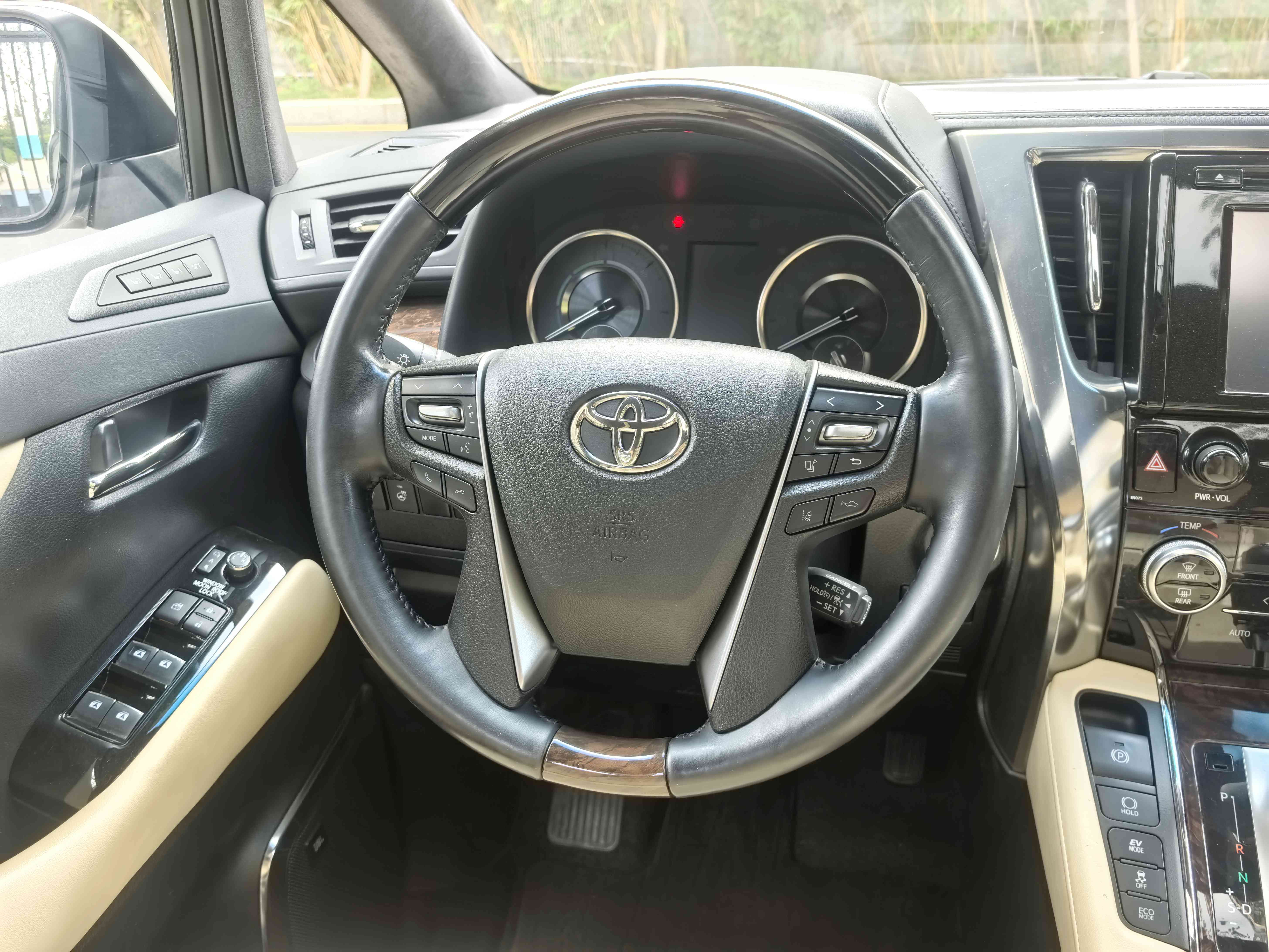 Toyota Unknown - View 5