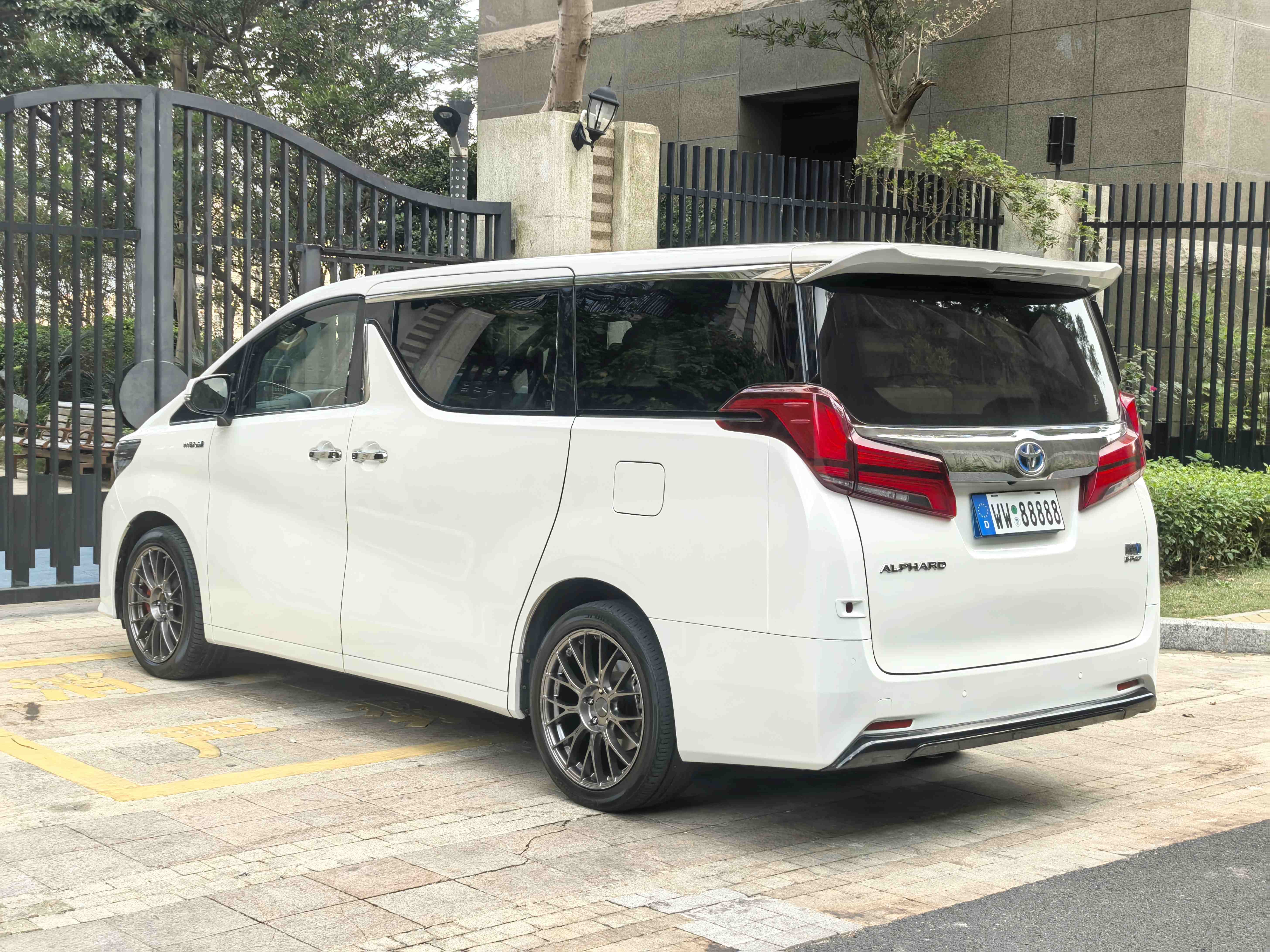 Toyota Unknown - View 9