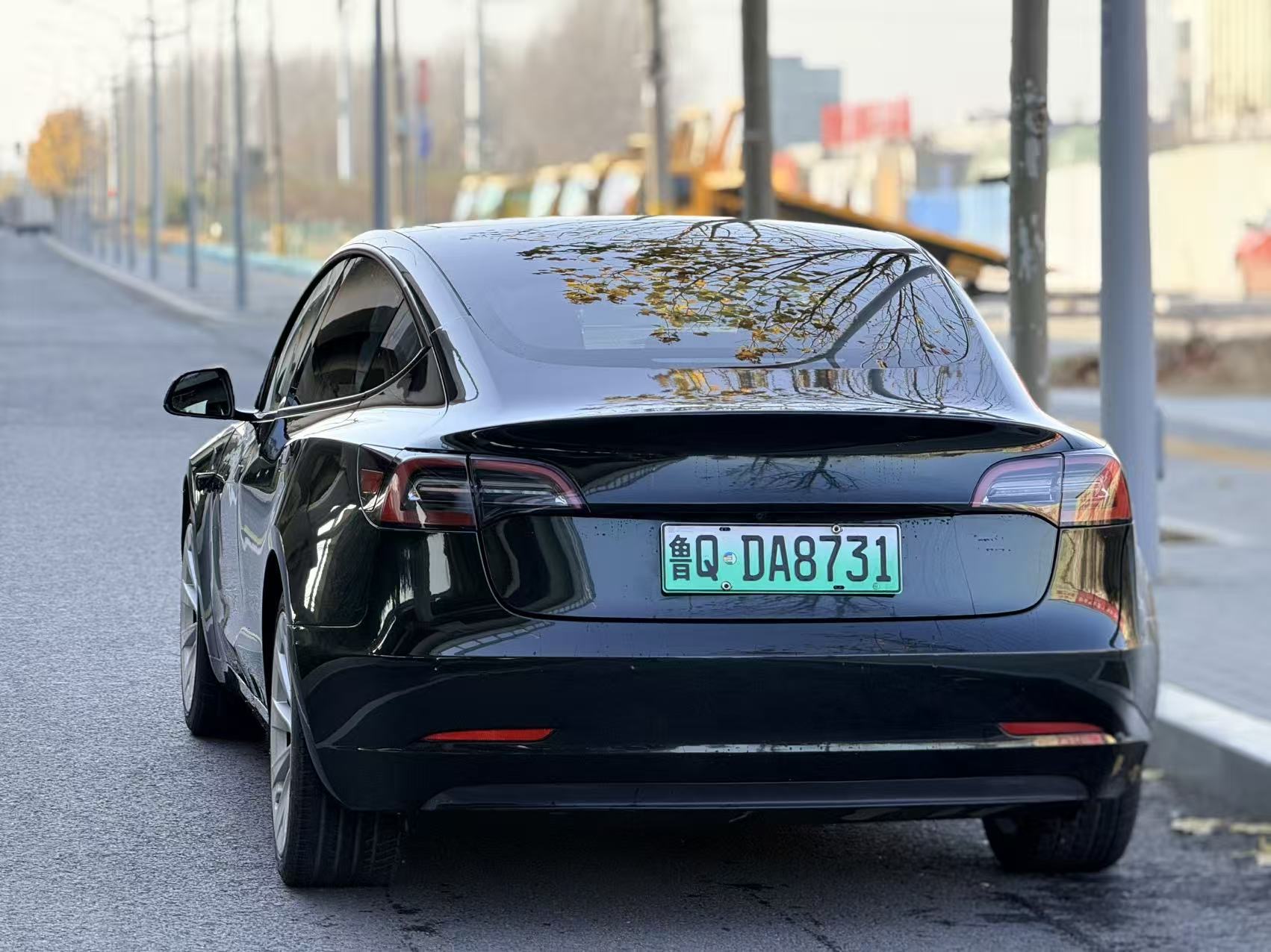 Tesla Model 3 2021 Standard Range Plus RWD 216,000 km - View 4