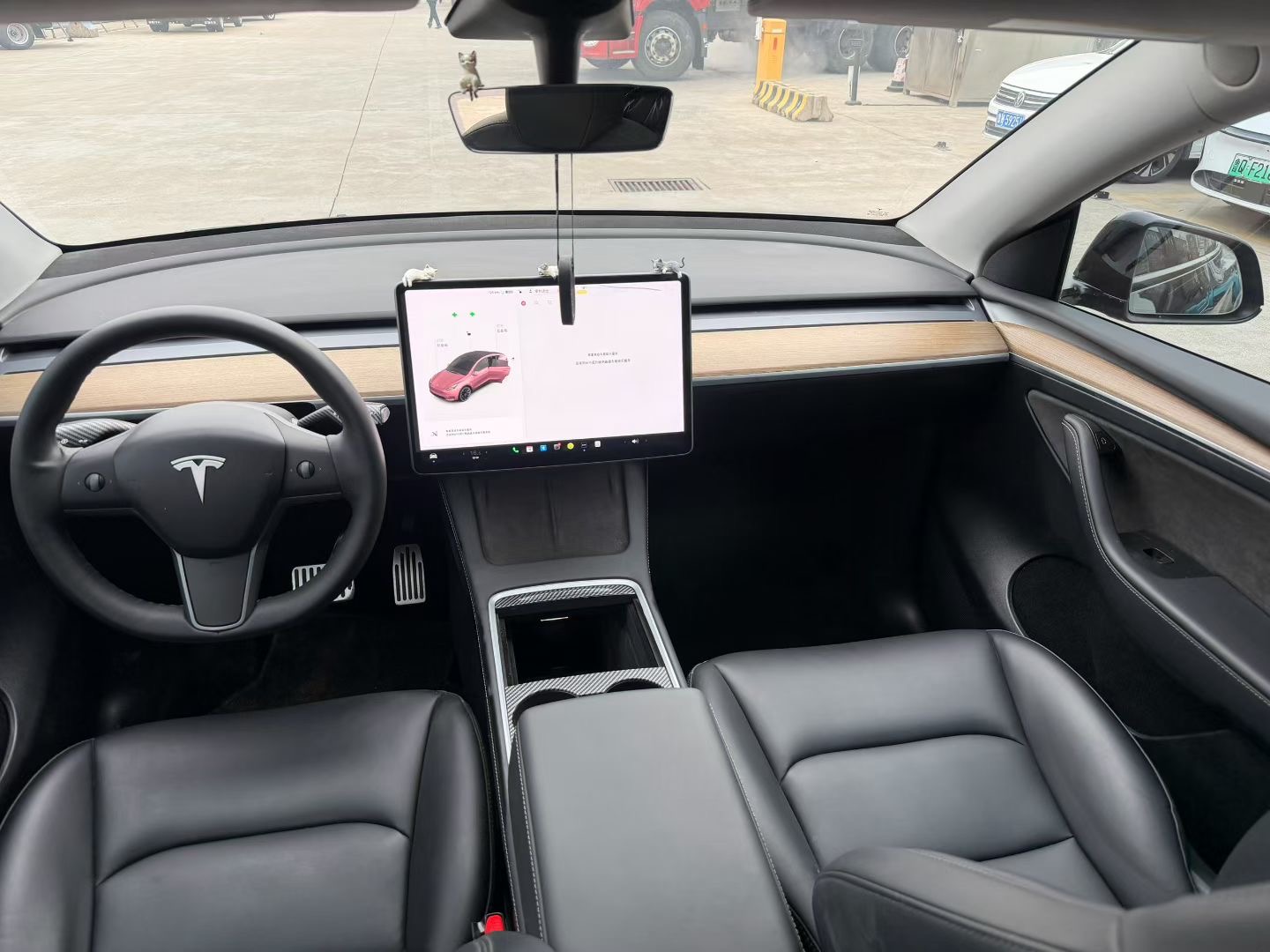特斯拉 Model Y 2021款 标准续航后轮驱动版 13.5万公里 - View 6