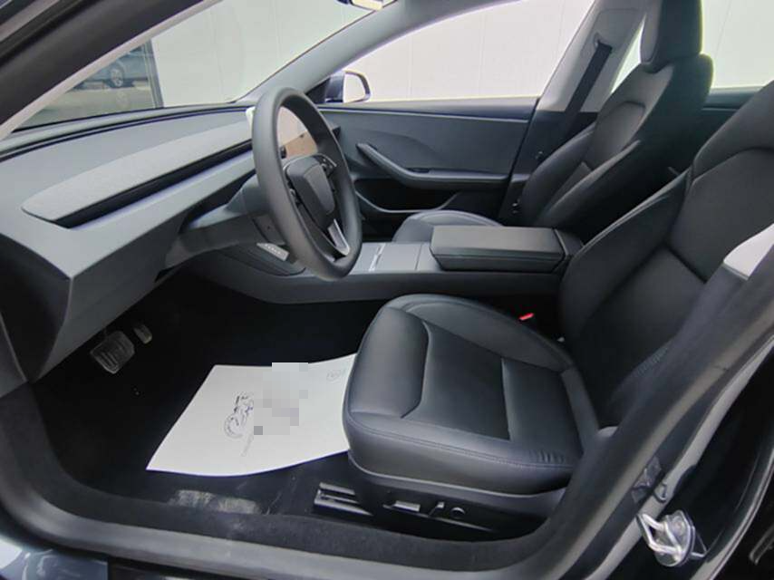 特斯拉 Model 3 2025款 后轮驱动版 2.1万公里 - View 5