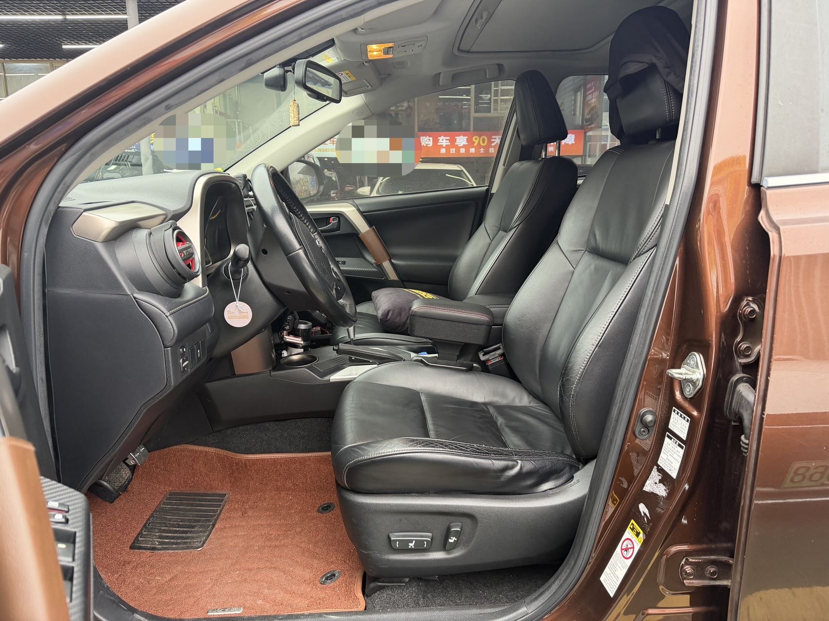 Toyota Unknown - View 4