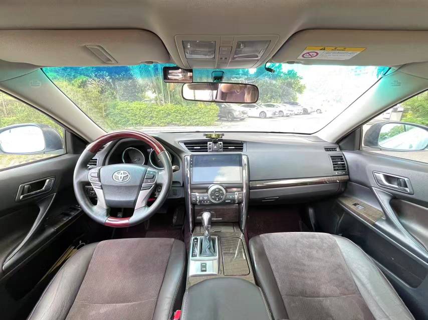 Used 2014 Toyota Reiz 2.5L Automatic V Smart Elegance Edition - Image 4