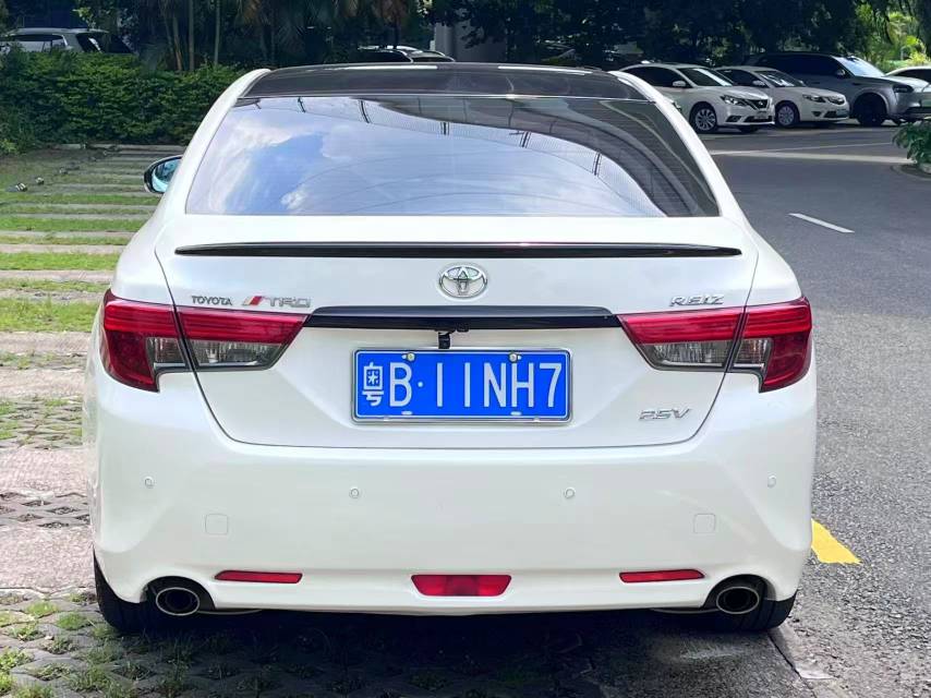 Used 2014 Toyota Reiz 2.5L Automatic V Smart Elegance Edition - Image 8