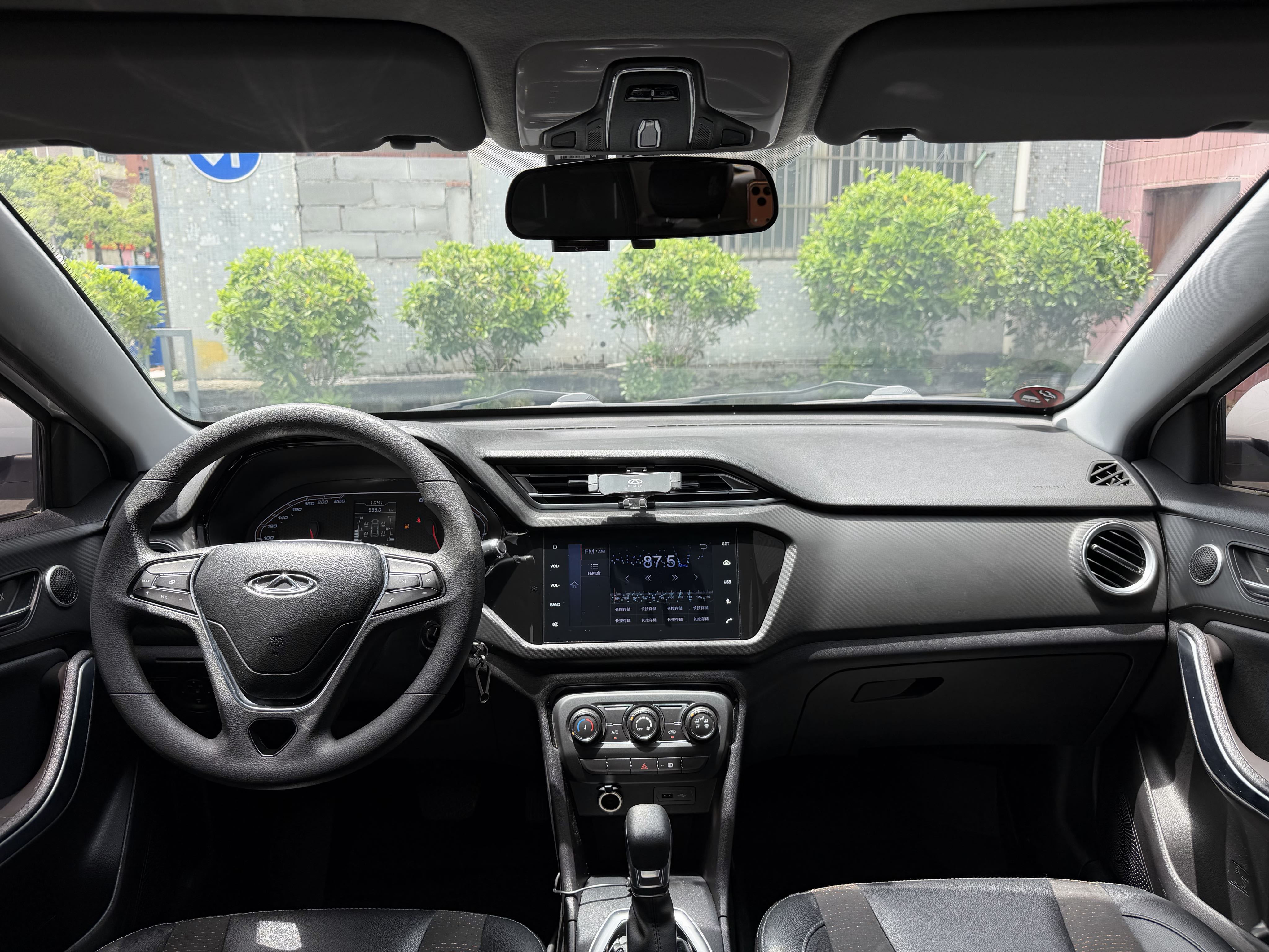 Used 2020 Chery Tiggo 3x 1.5L CVT Deluxe SUV - Image 3
