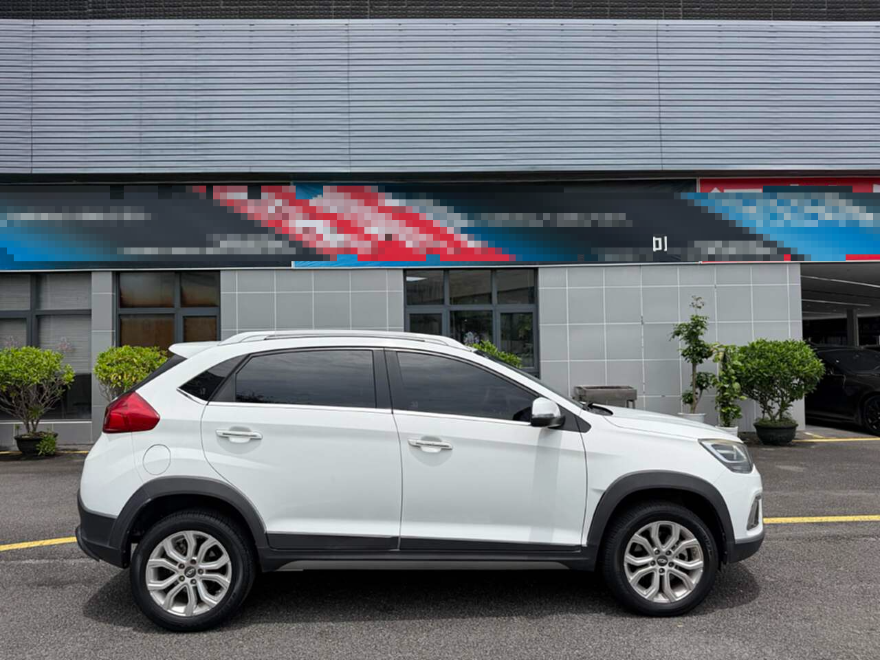 Used 2020 Chery Tiggo 3x 1.5L CVT Deluxe SUV - Image 8
