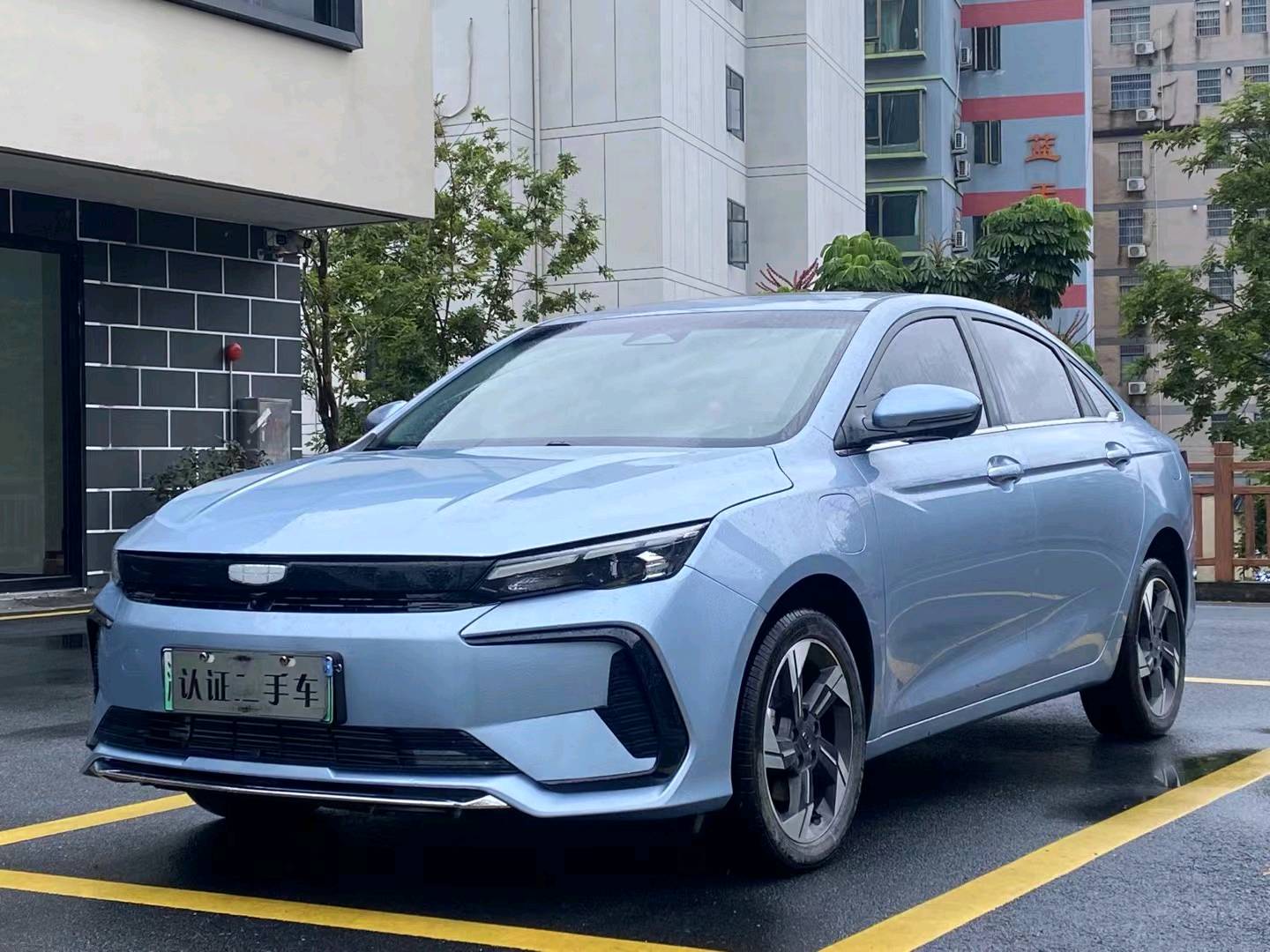 2024 Geely Emgrand L HiP Champion Edition 1.5TD-DHT Pro 100KM Beyond