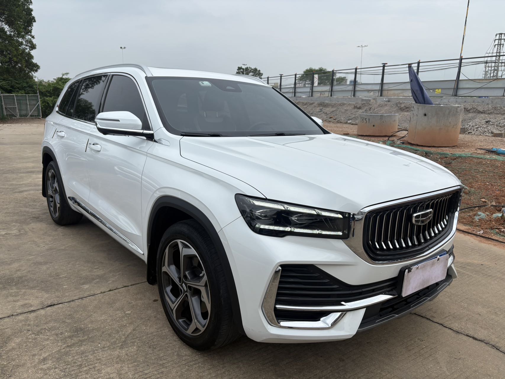 Used 2023 Geely Xingyue L 2.0T Automatic 2WD Premium SUV - Image 3