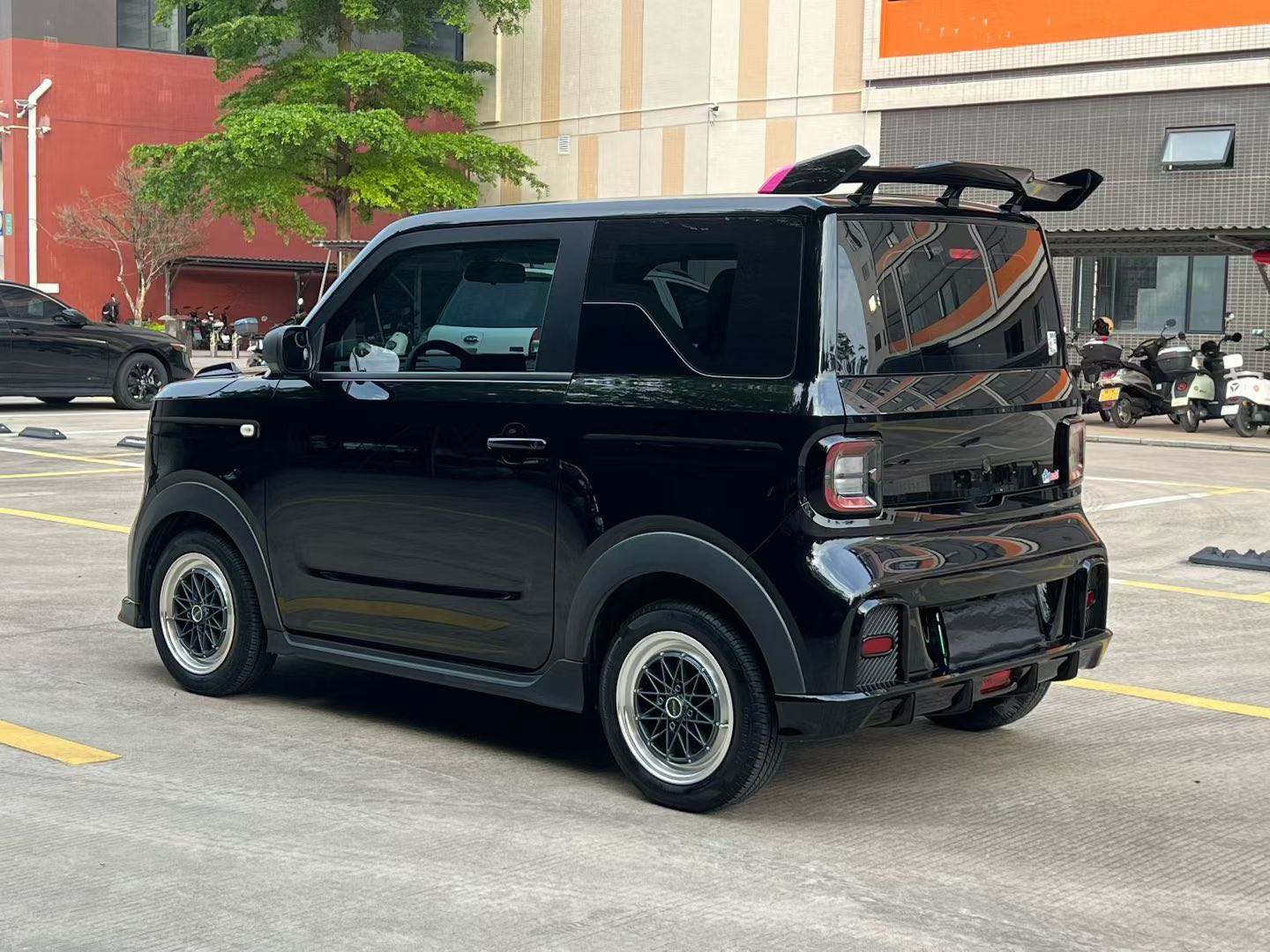Geely Unknown - View 3