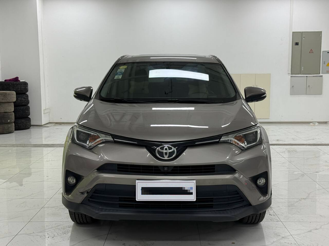 Toyota Unknown - View 2