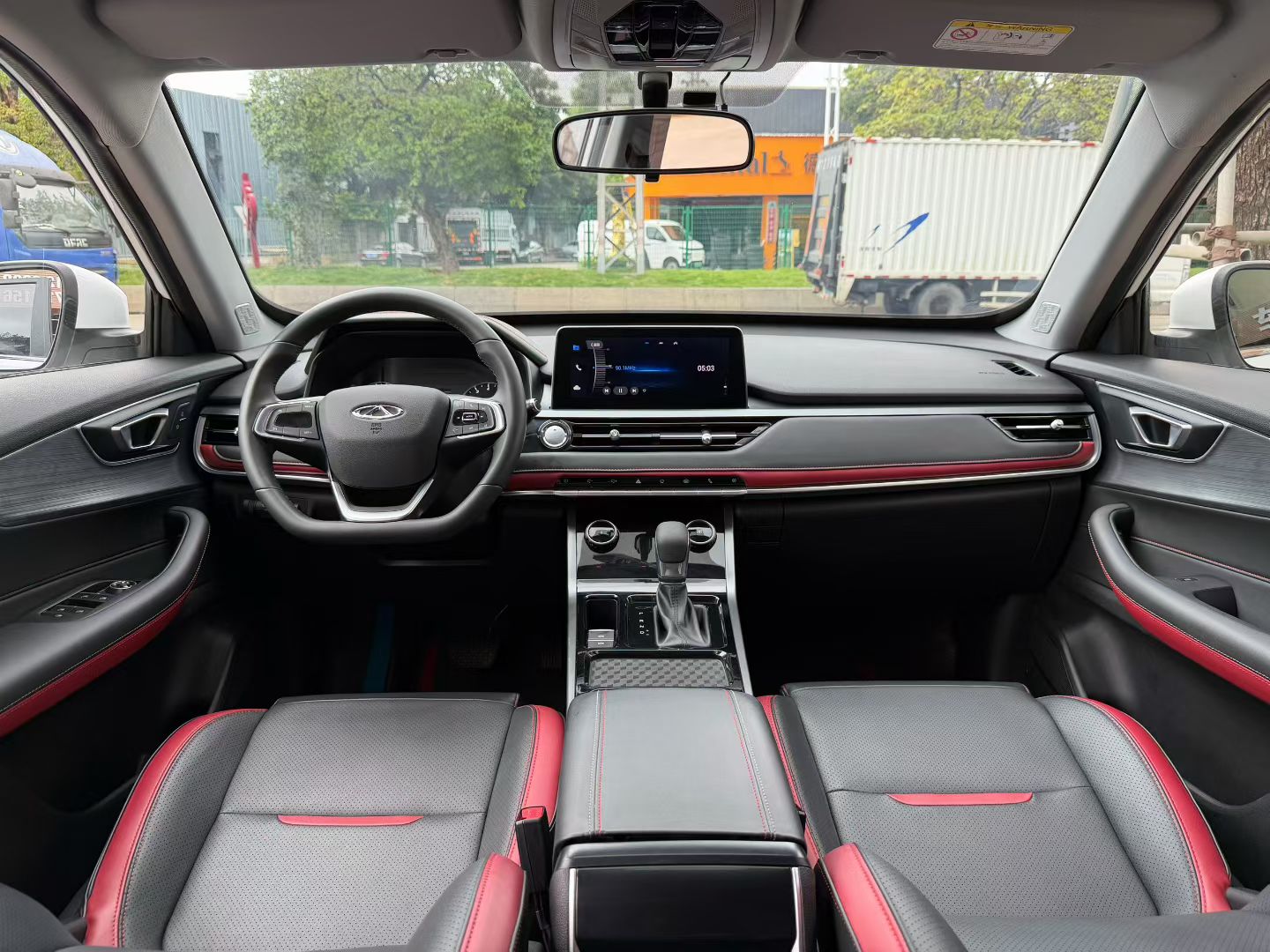 Used 2023 Chery Tiggo 5x 1.5L CVT Super Hero Fashion Edition - Image 8