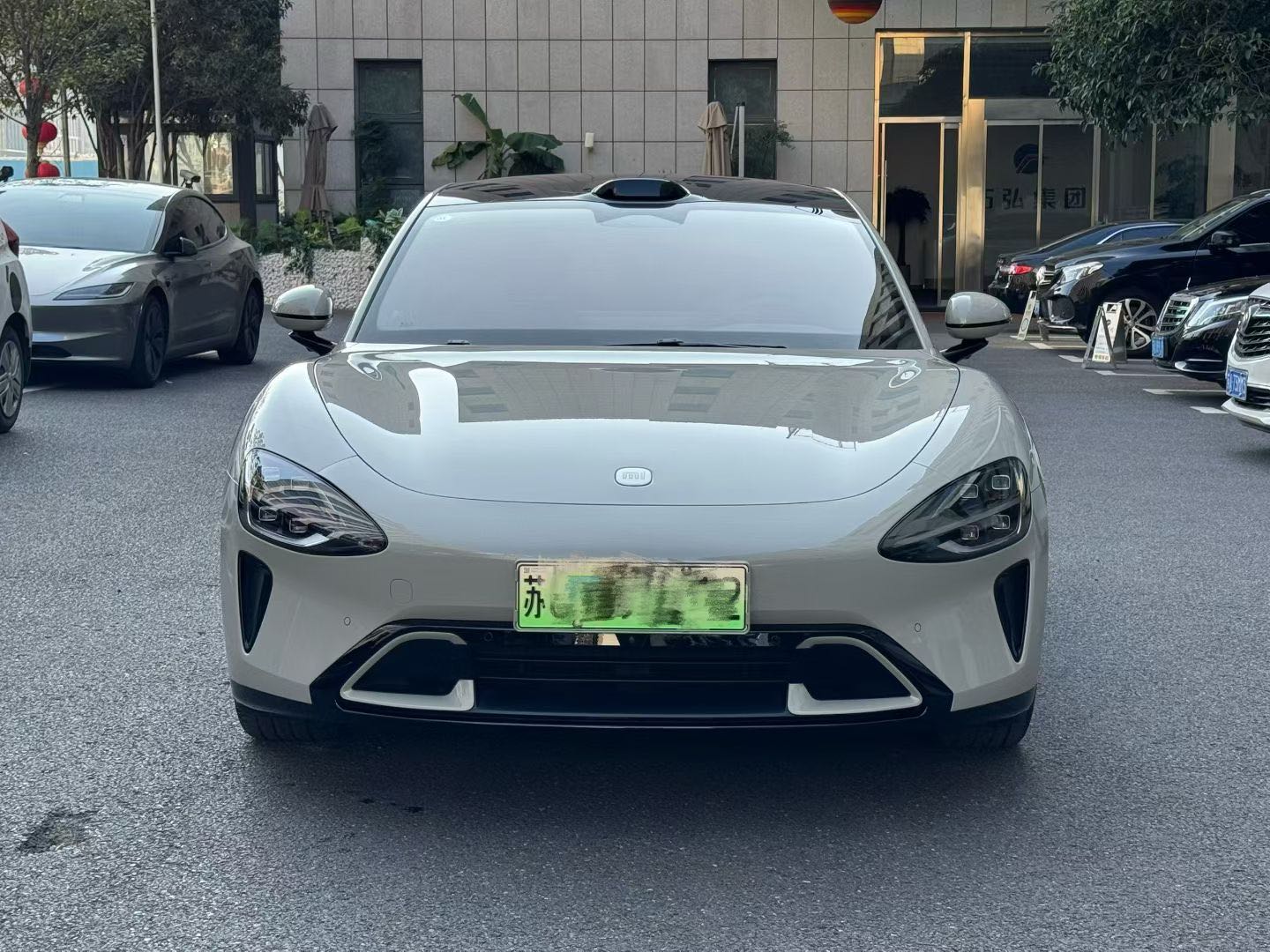Xiaomi SU7 2024 15k km Rear-wheel Drive Ultra-Long Range Preowned Car - View 3