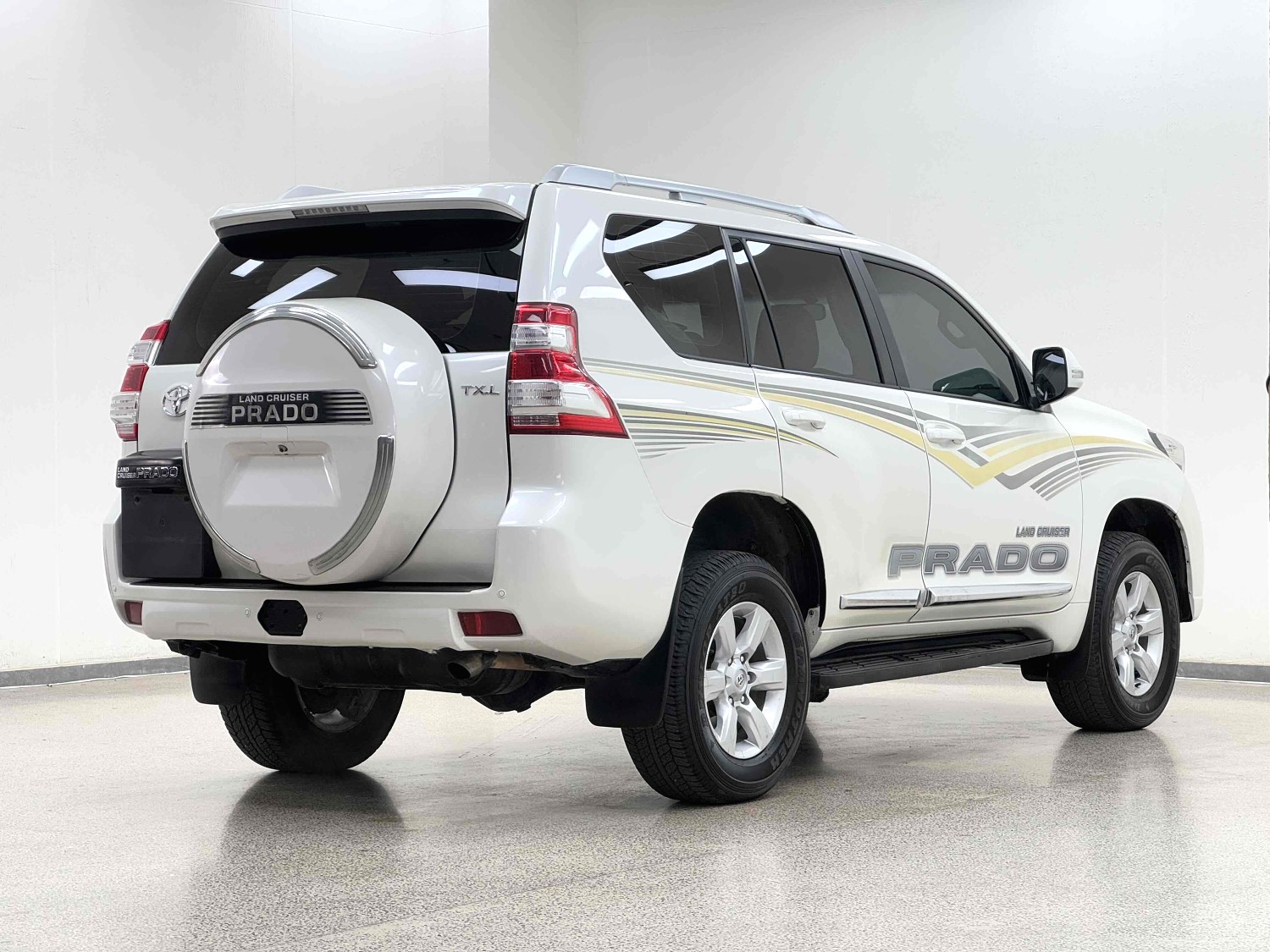 Prado-4